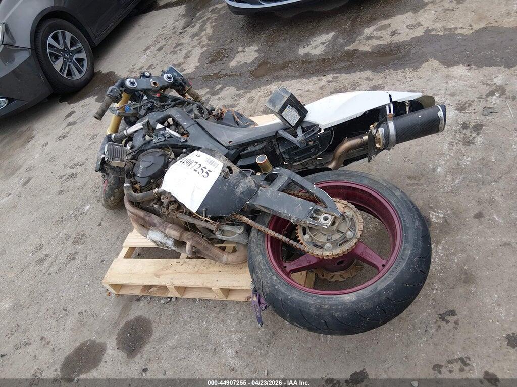 JH2PC37025M206506 2005 HONDA CBR600 photo no. 3