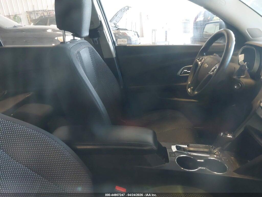 2GNFLEEKXH6347869 2017 CHEVROLET EQUINOX photo no. 5