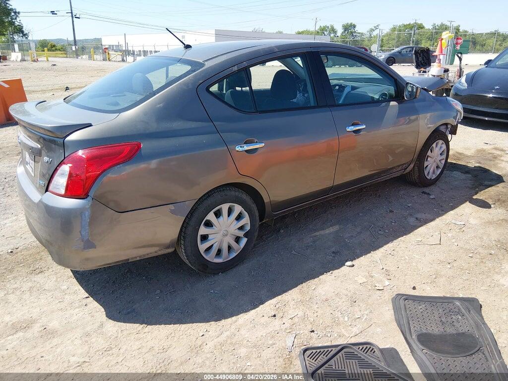 3N1CN7AP1FL840581 2015 NISSAN VERSA photo no. 4
