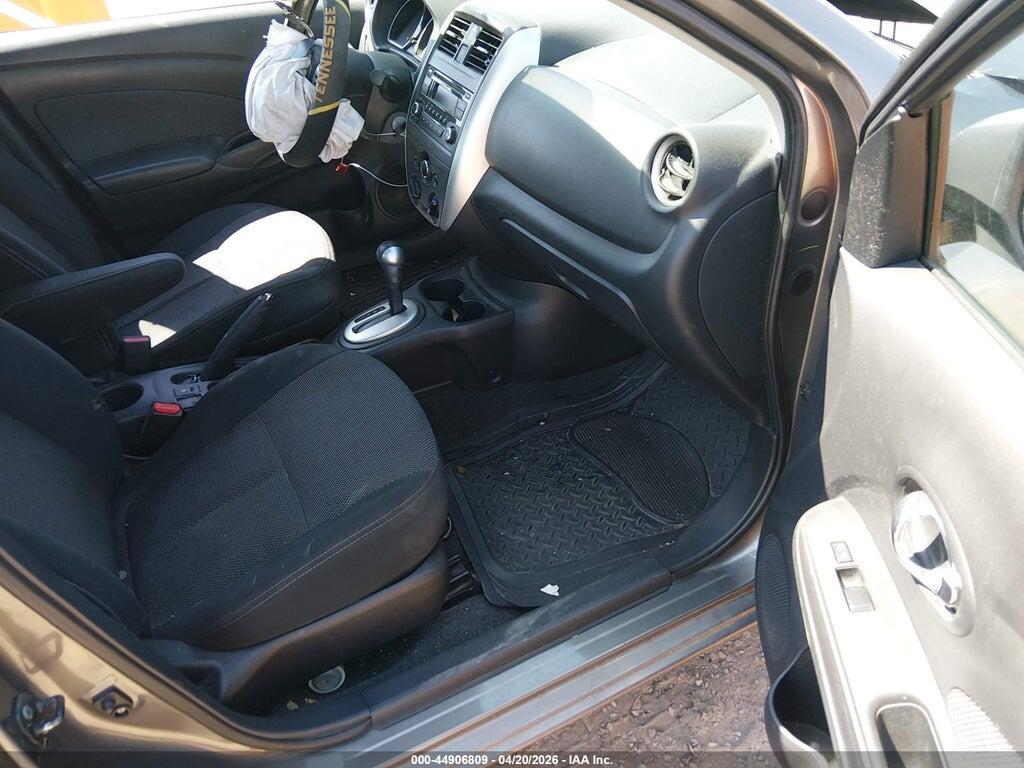 3N1CN7AP1FL840581 2015 NISSAN VERSA photo no. 5