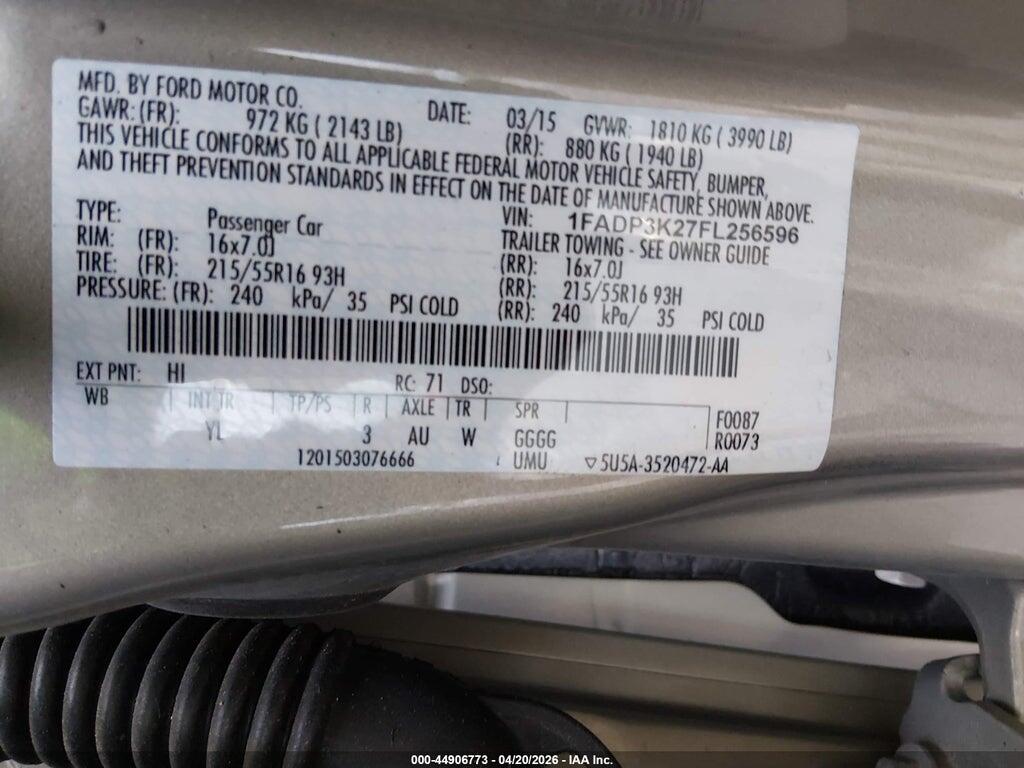 1FADP3K27FL256596 2015 FORD FOCUS photo no. 9