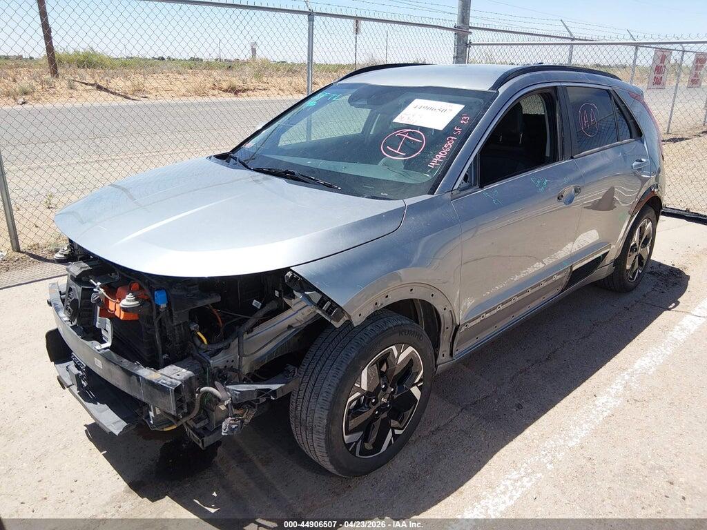 KNDCR3L10P5030752 2023 KIA NIRO EV photo no. 2