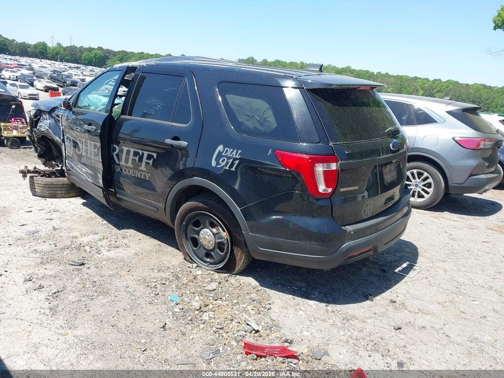 1FM5K8AR7JGC18498 2018 FORD POLICE INTERCEPTOR UTILITY photo no. 3