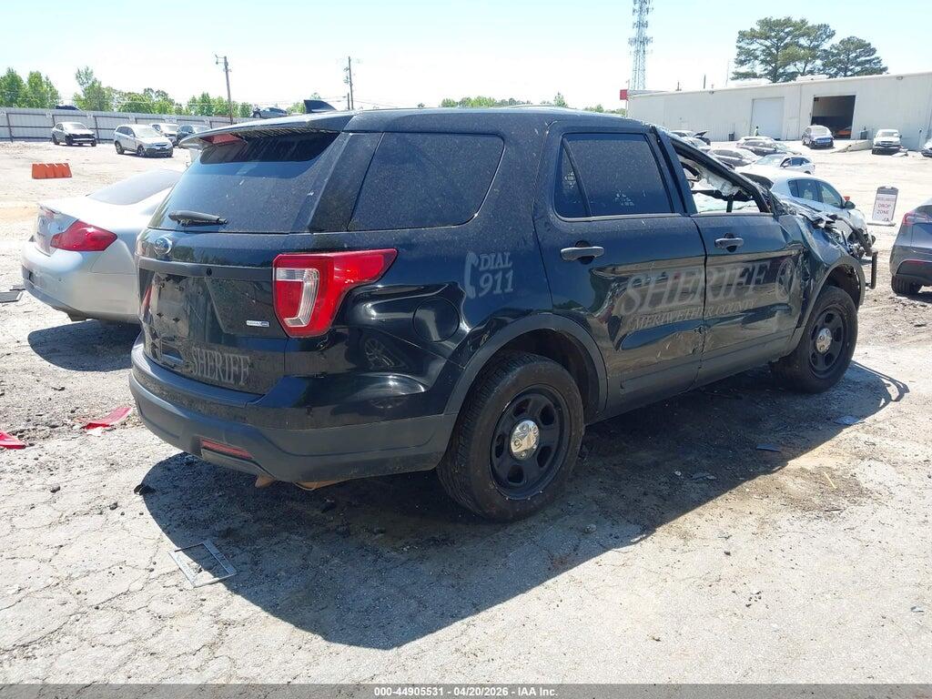 1FM5K8AR7JGC18498 2018 FORD POLICE INTERCEPTOR UTILITY photo no. 4