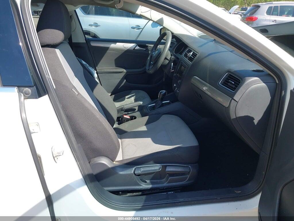 3VW2B7AJ9HM363910 2017 VOLKSWAGEN JETTA photo no. 5