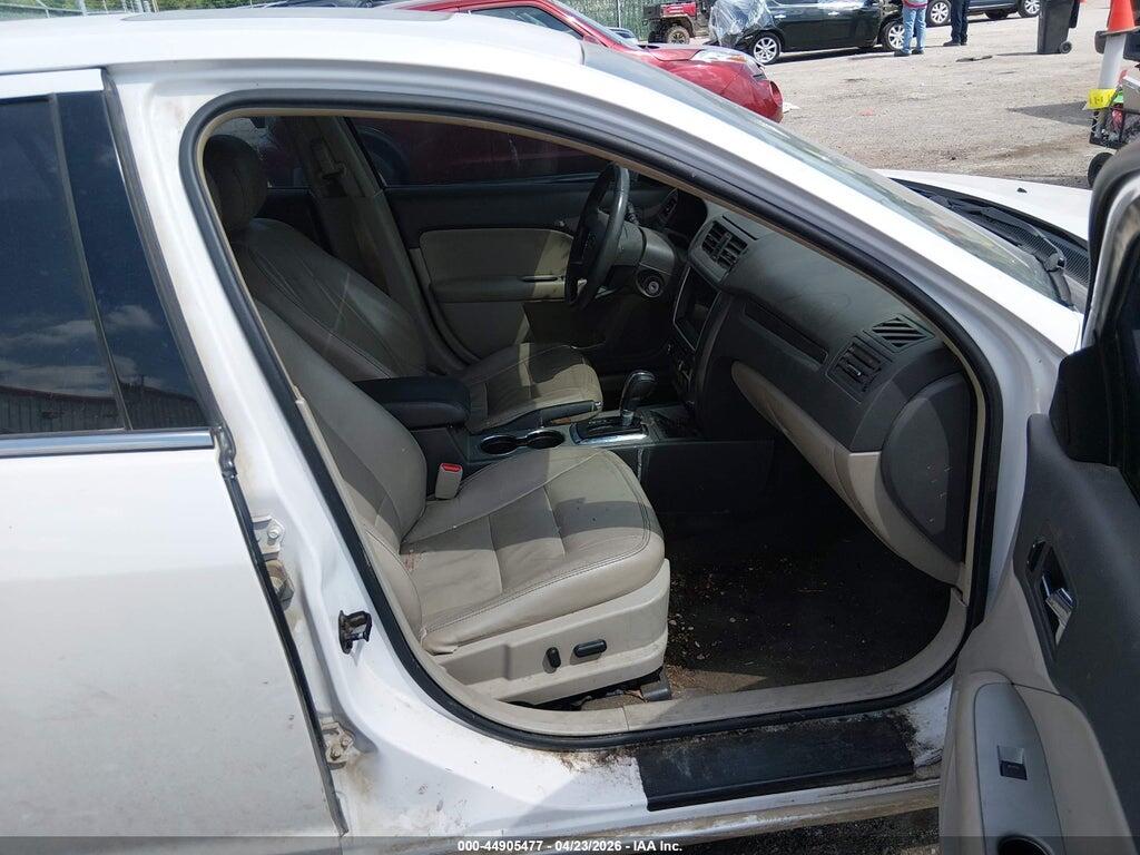 3FAHP0JG9BR285333 2011 FORD FUSION photo no. 5