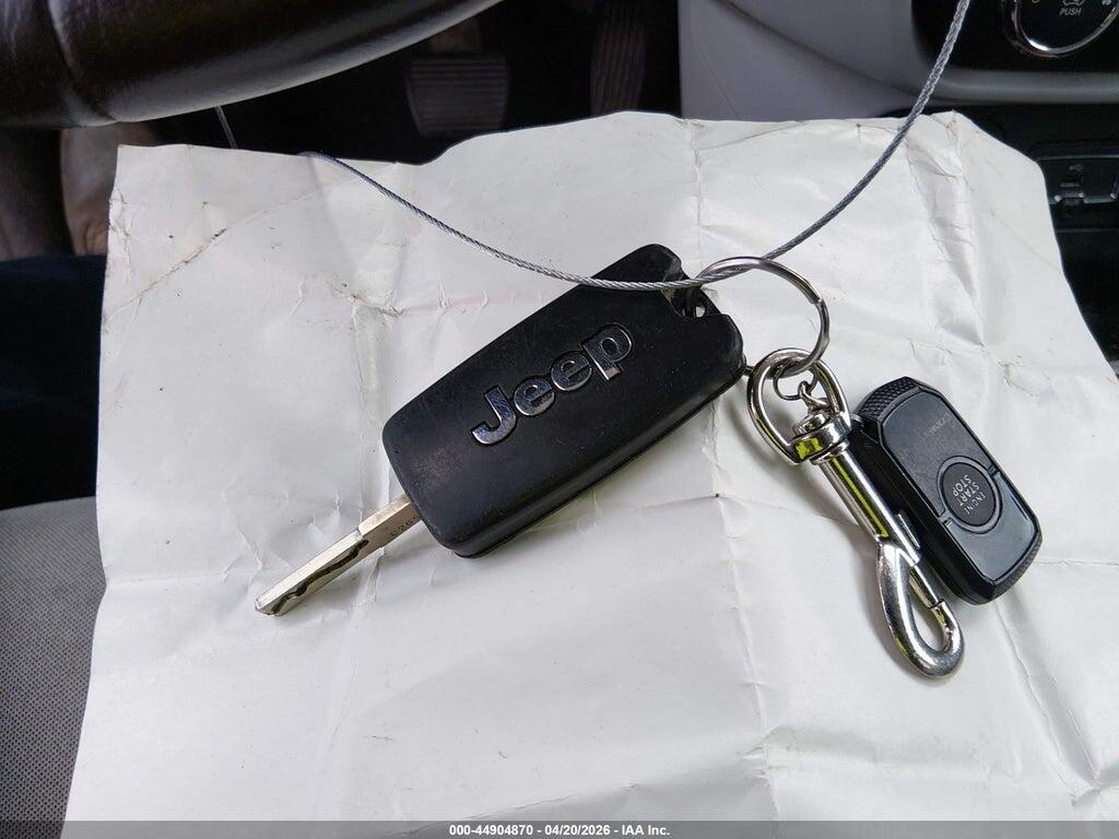 ZACCJBBT0FPB64085 2015 JEEP RENEGADE photo no. 11