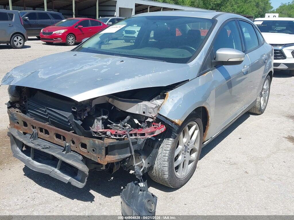 1FADP3F28FL334264 2015 FORD FOCUS photo no. 2