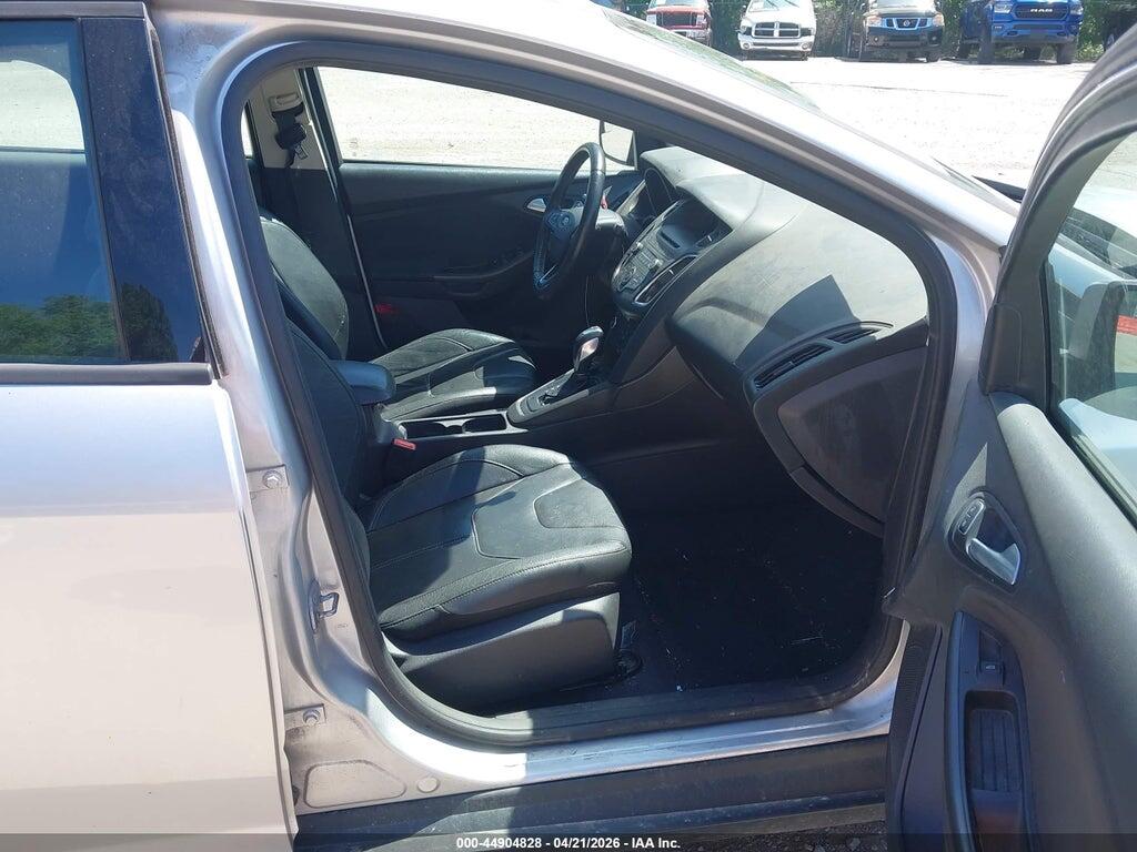 1FADP3F28FL334264 2015 FORD FOCUS photo no. 5
