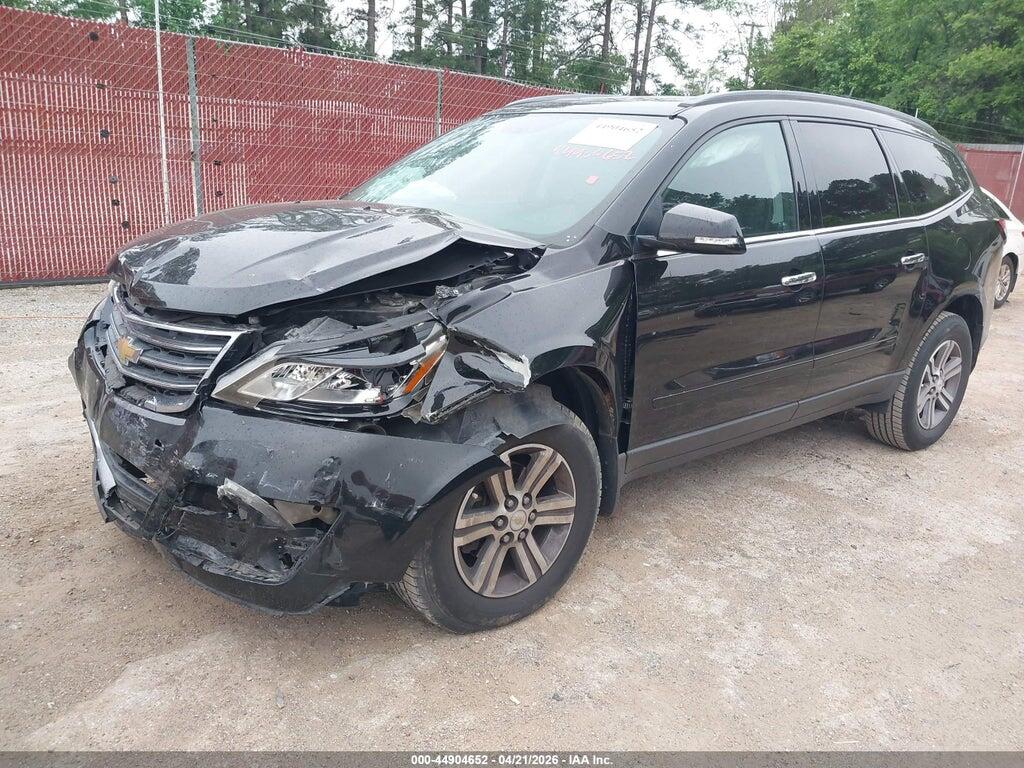 1GNKRHKD7HJ282874 2017 CHEVROLET TRAVERSE photo no. 2