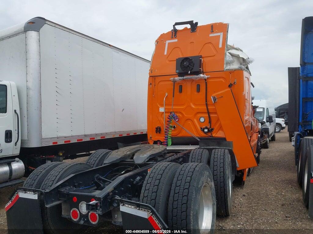 3AKJHHDR9TSWP0179 2026 FREIGHTLINER NEW CASCADIA 126 photo no. 4