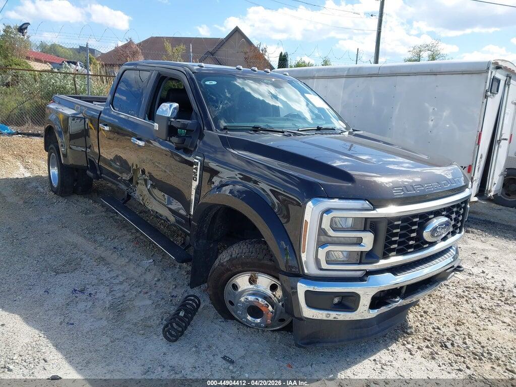 1FT8W4DM0SED13206 2025 FORD F-450 photo no. 1