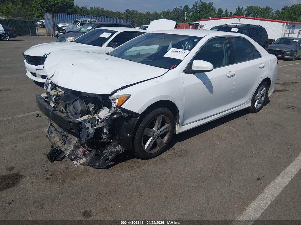 4T1BF1FK6DU218198 2013 TOYOTA CAMRY photo no. 2