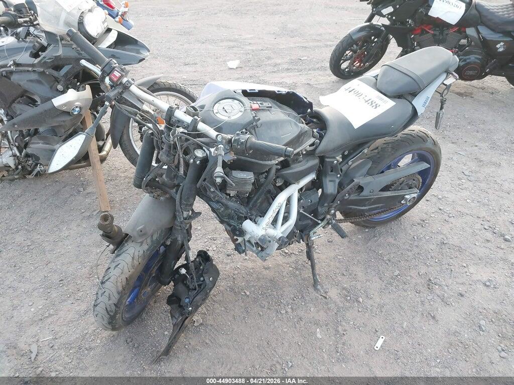 JYARM32E3MA001371 2021 YAMAHA MT07 photo no. 2