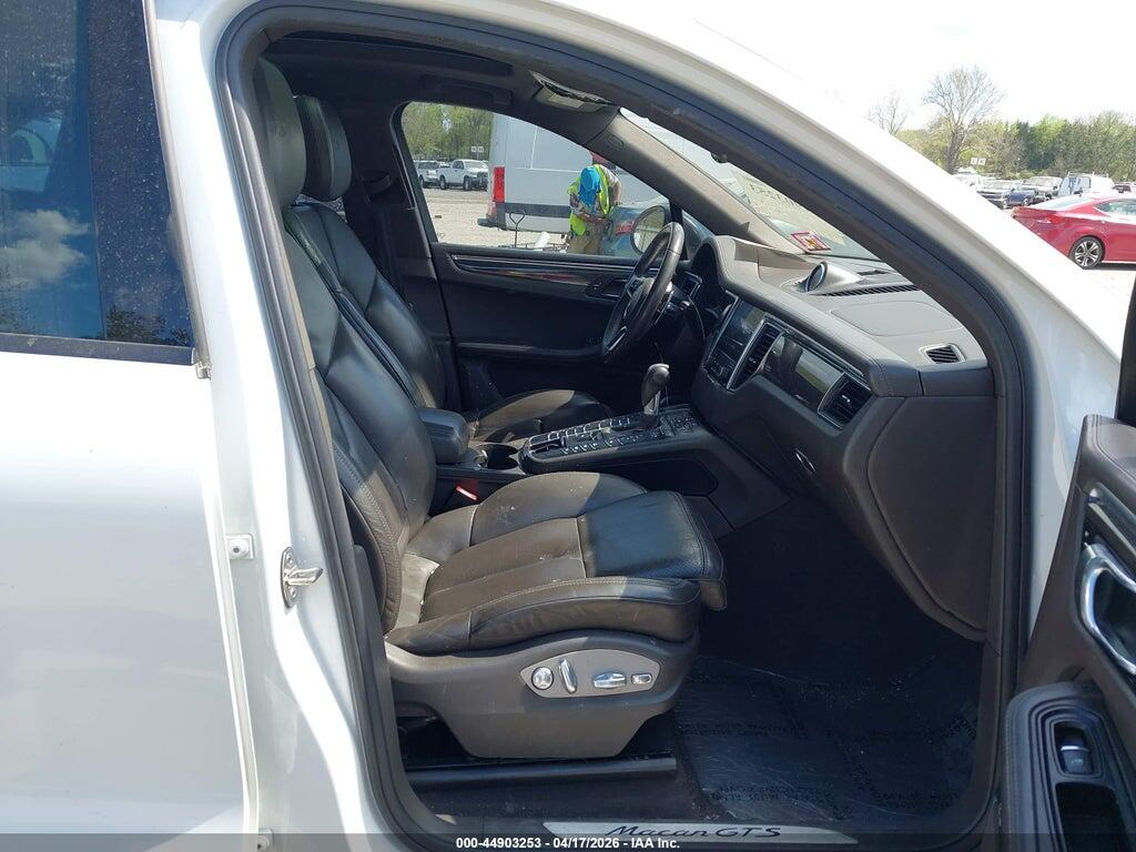 WP1AG2A53HLB52627 2017 PORSCHE MACAN photo no. 5