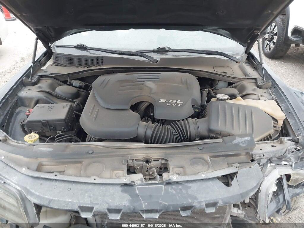 2C3CCABG0MH541432 2021 CHRYSLER 300 photo no. 10