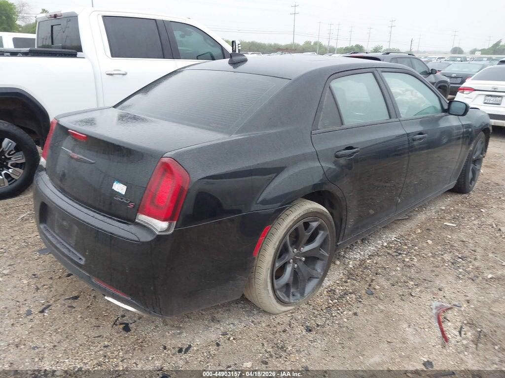 2C3CCABG0MH541432 2021 CHRYSLER 300 photo no. 4