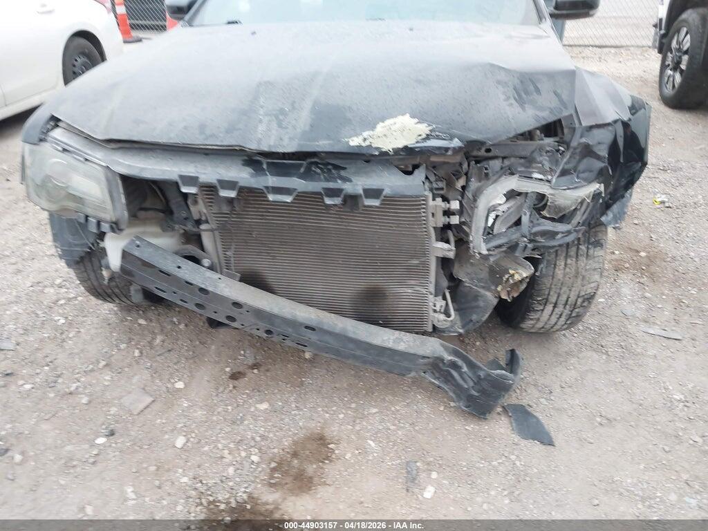 2C3CCABG0MH541432 2021 CHRYSLER 300 photo no. 6
