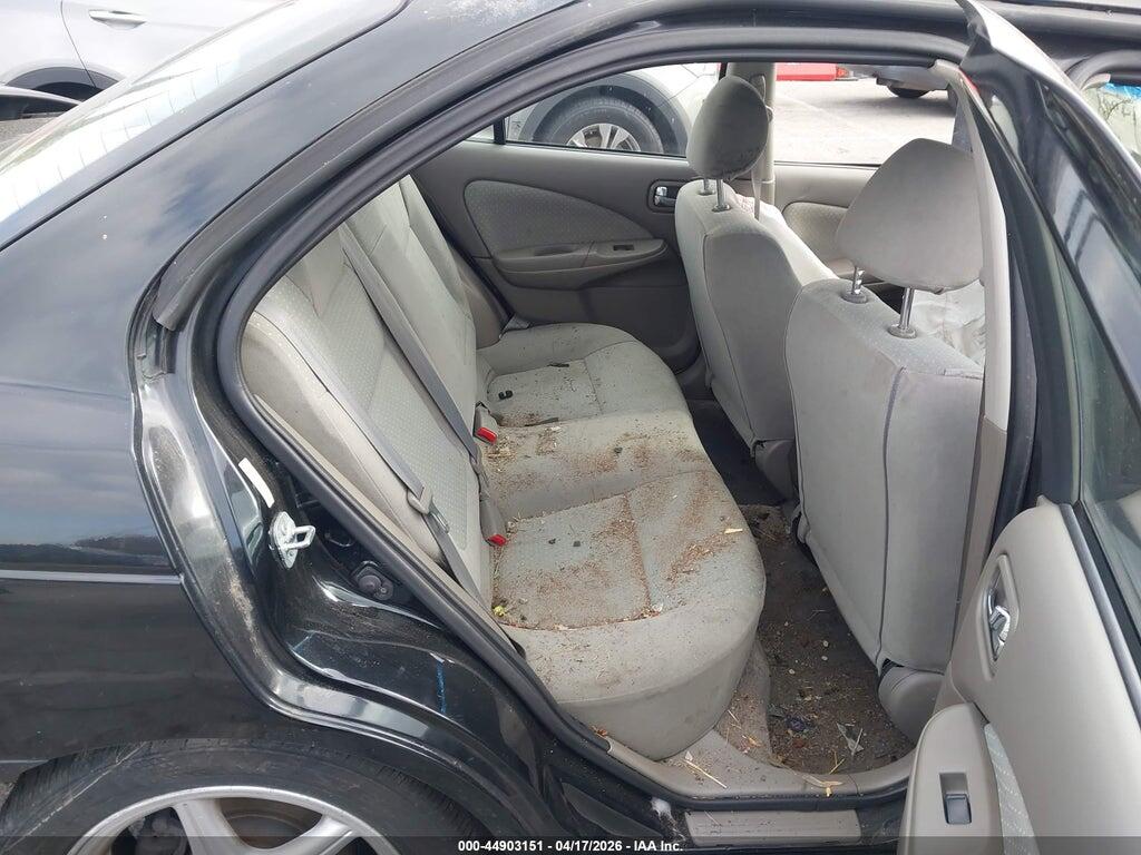 3N1AB51A72L727244 2002 NISSAN SENTRA photo no. 8