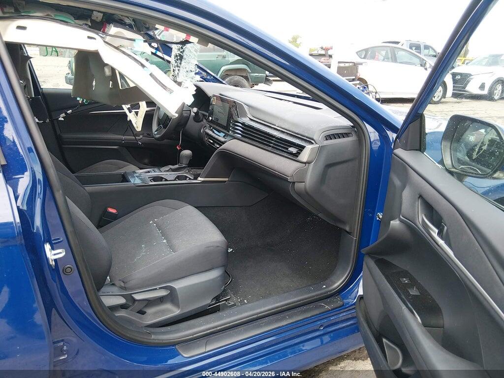 4T1DAACKXSU123040 2025 TOYOTA CAMRY photo no. 5