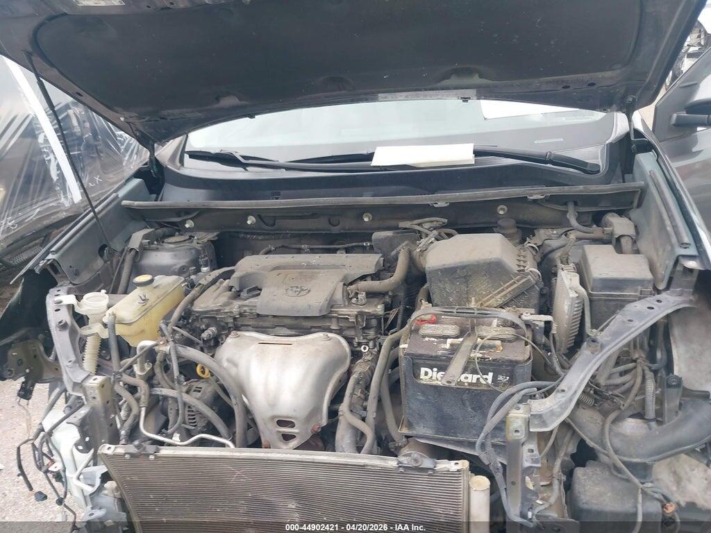 2T3YFREV7FW149424 2015 TOYOTA RAV4 photo no. 10