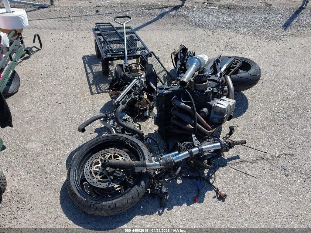 JH2SC35033M600641 2003 HONDA CBR1100 photo no. 1
