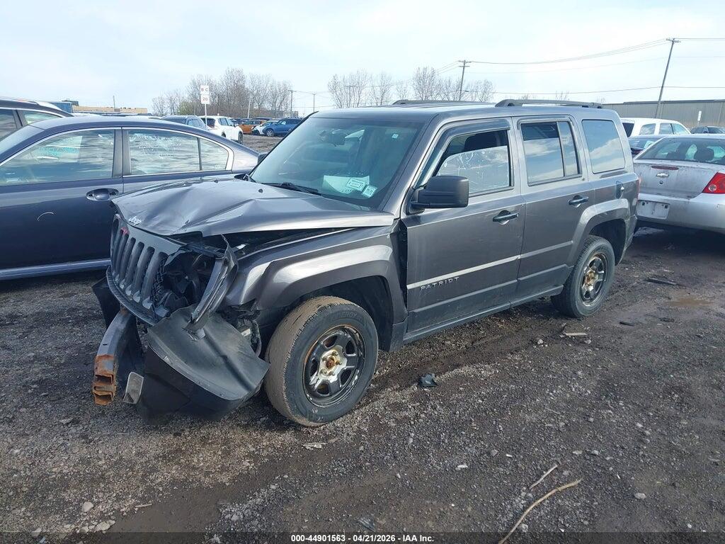 1C4NJRBB1FD331998 2015 JEEP PATRIOT photo no. 2