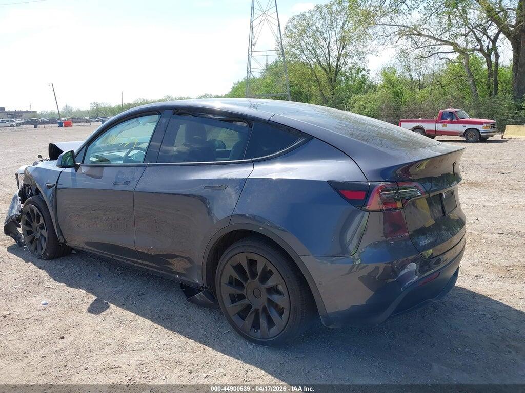 5YJYGAEE2MF267852 2021 TESLA MODEL Y photo no. 3