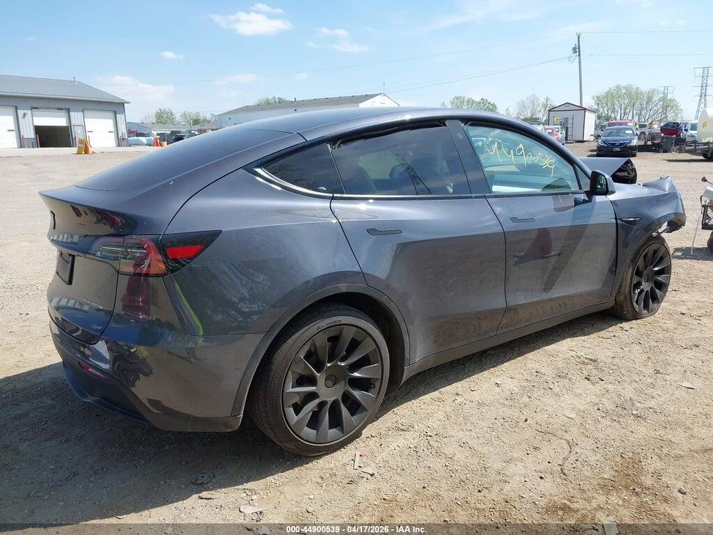 5YJYGAEE2MF267852 2021 TESLA MODEL Y photo no. 4