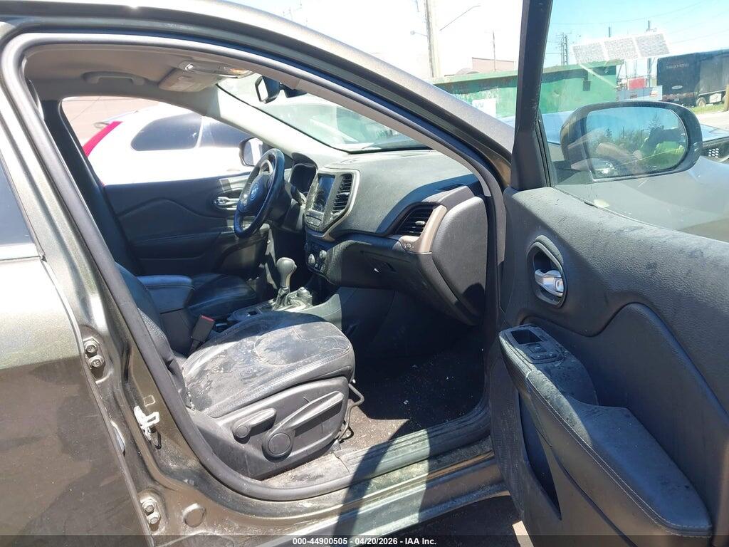 1C4PJMCS2FW558762 2015 JEEP CHEROKEE photo no. 5