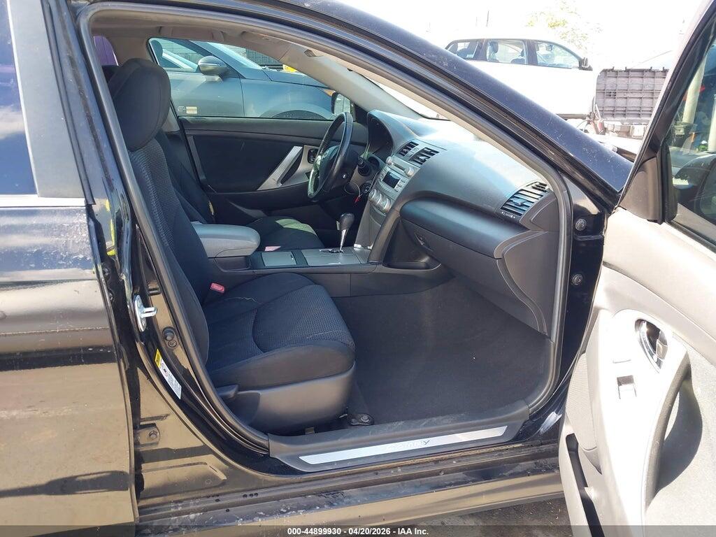 4T1BF3EK4BU693827 2011 TOYOTA CAMRY photo no. 5