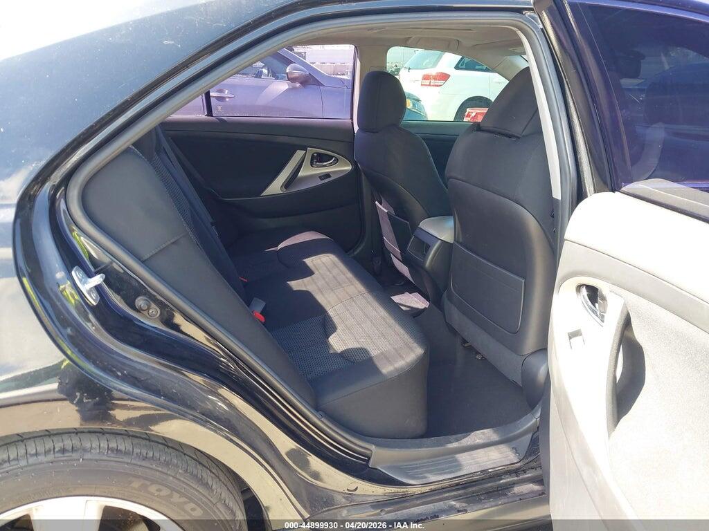 4T1BF3EK4BU693827 2011 TOYOTA CAMRY photo no. 8