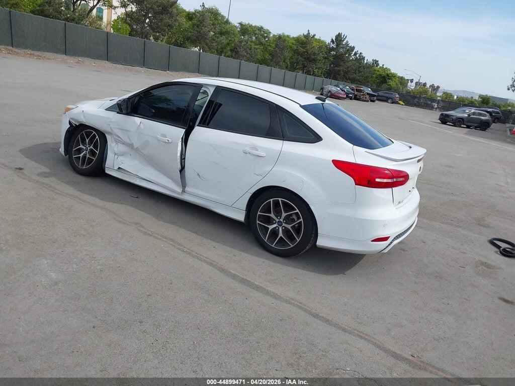 1FADP3F22FL334535 2015 FORD FOCUS photo no. 3