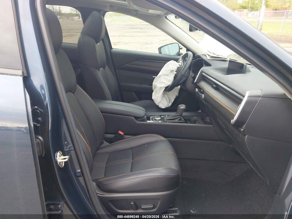 7MMVAADW7SN101727 2025 MAZDA CX-50 HYBRID photo no. 5