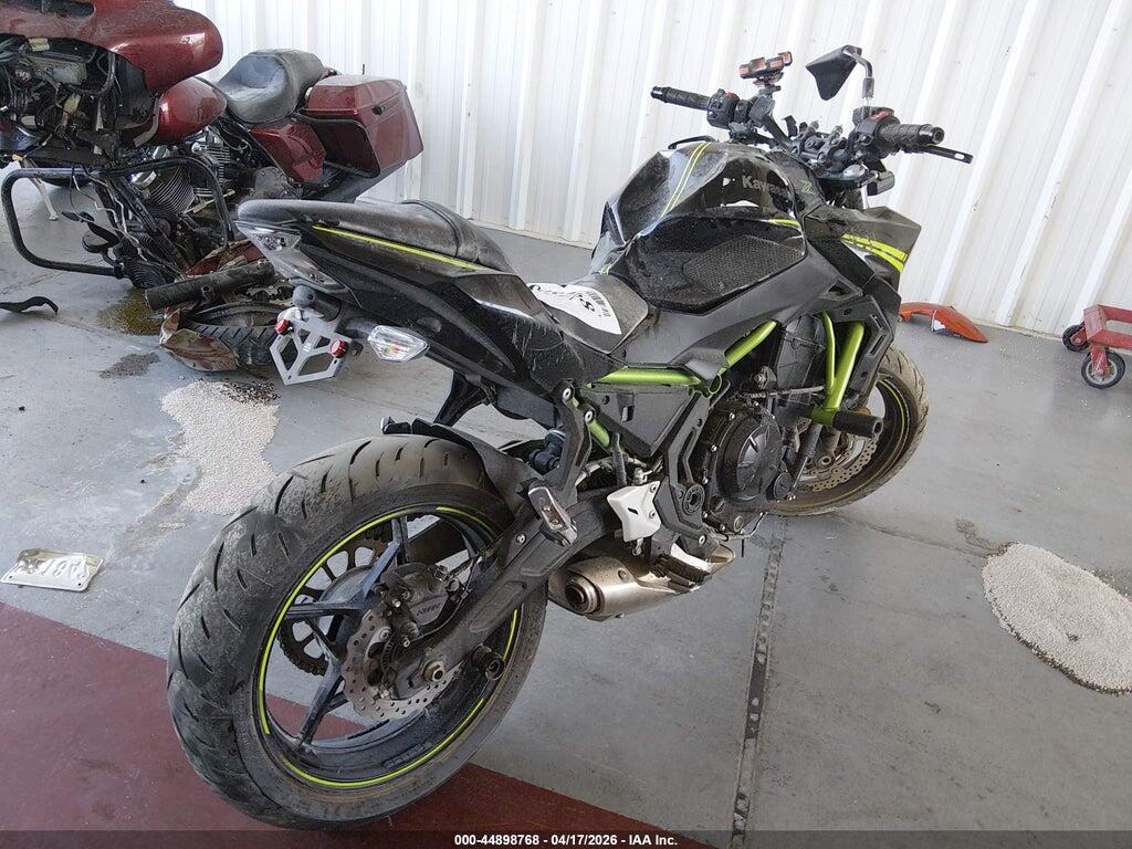 ML5EREK16LDA03686 2020 KAWASAKI ER650 photo no. 4