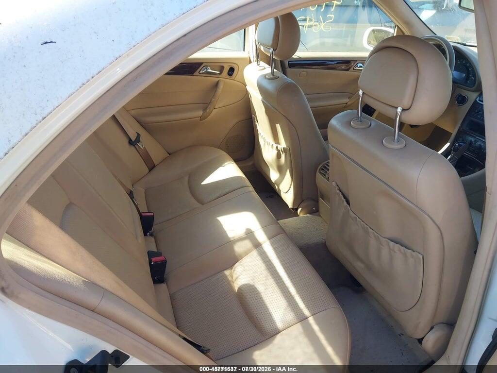 WDBRF61J43E013100 2003 MERCEDES-BENZ C 240 photo no. 8