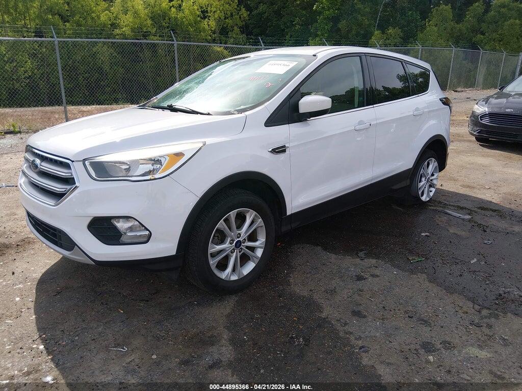 1FMCU0GD0HUA19562 2017 FORD ESCAPE photo no. 2