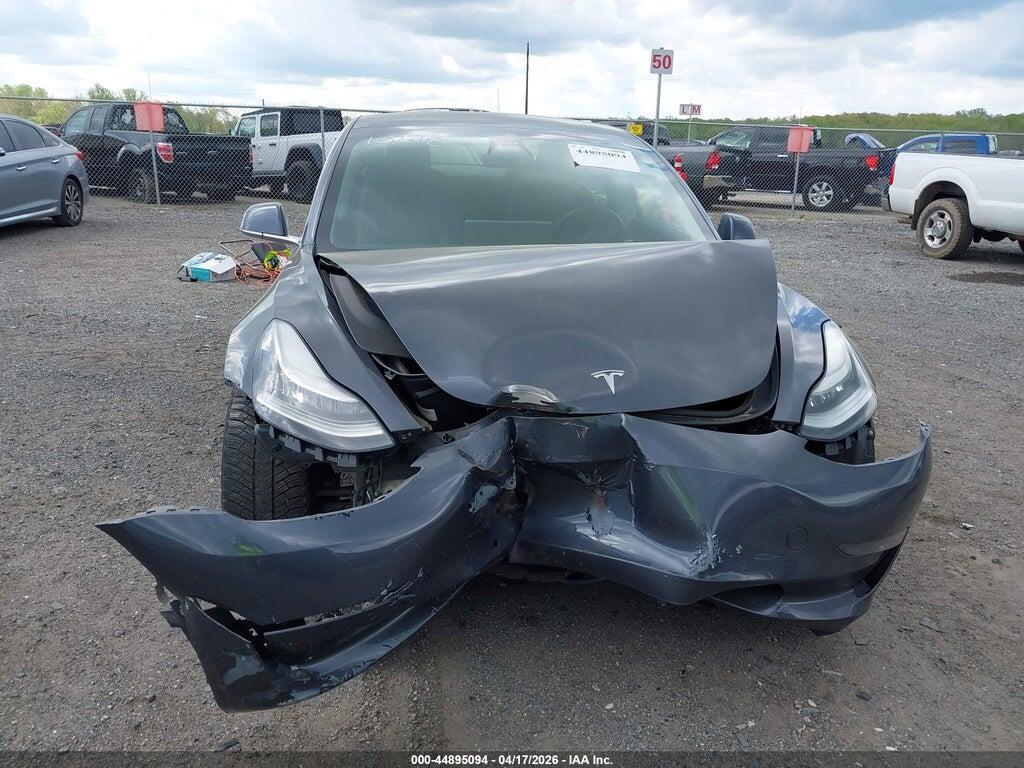 5YJ3E1EB0KF418559 2019 TESLA MODEL 3 photo no. 12