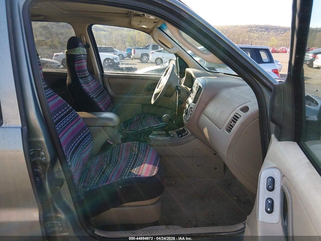 1FMYU93176KC87006 2006 FORD ESCAPE photo no. 5