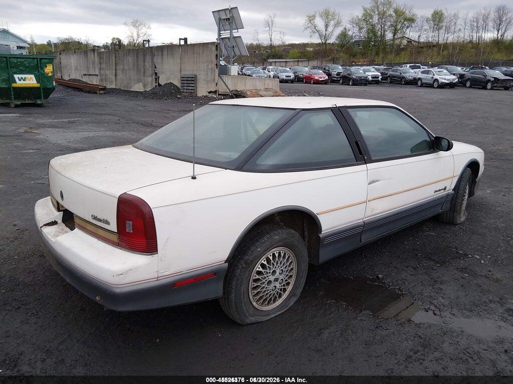 1G3WR14W4JD343943 1988 OLDSMOBILE CUTLASS SUPREME photo no. 4