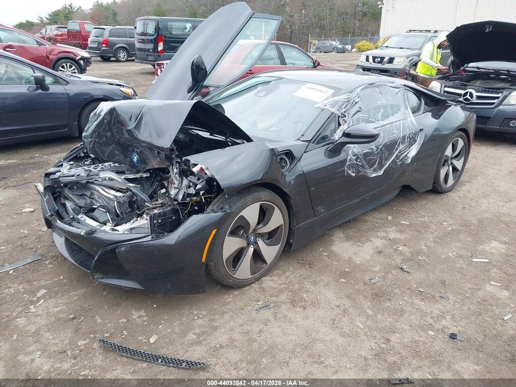 WBY2Z2C54FV391830 2015 BMW I8 photo no. 2