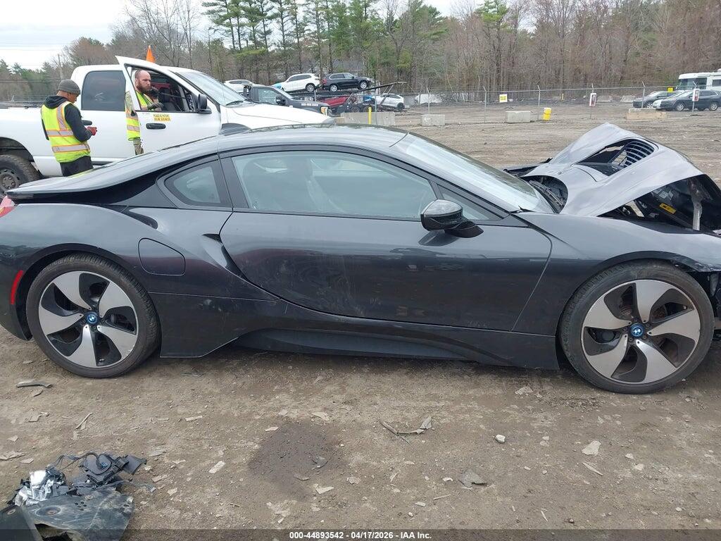 WBY2Z2C54FV391830 2015 BMW I8 photo no. 5