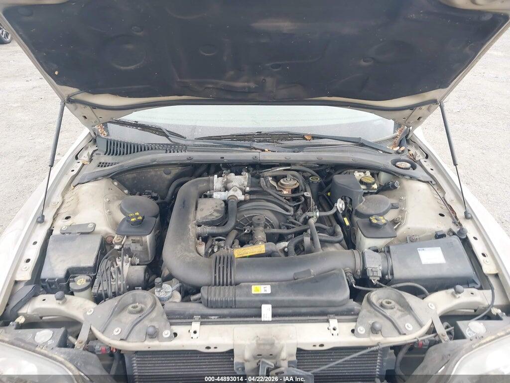 1LNHM87A6YY757787 2000 LINCOLN LS photo no. 10