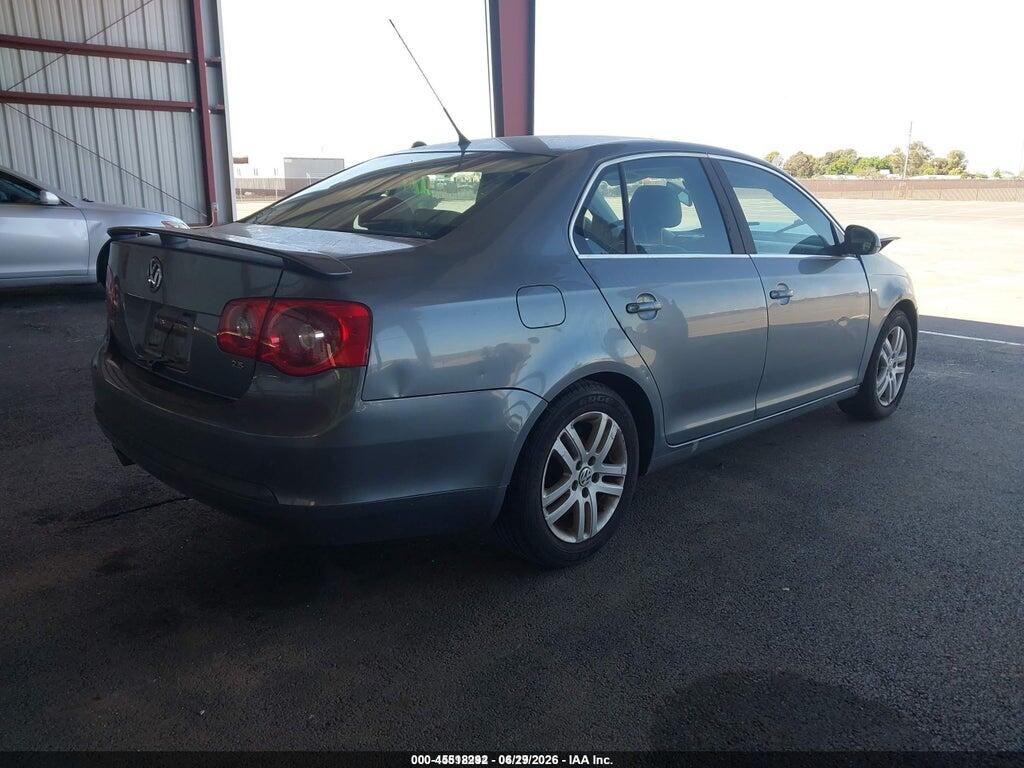3VWEG71K17M136989 2007 VOLKSWAGEN JETTA photo no. 4