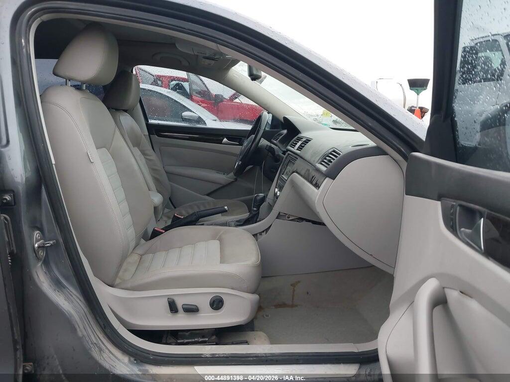 1VWCN7A39EC045344 2014 VOLKSWAGEN PASSAT photo no. 5