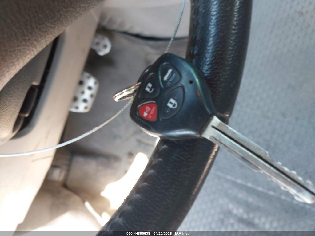 4T1BF3EK7BU661941 2011 TOYOTA CAMRY photo no. 11