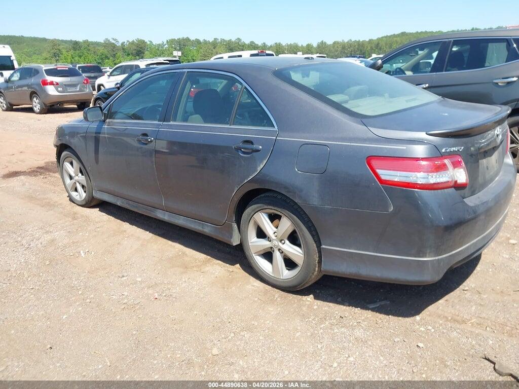 4T1BF3EK7BU661941 2011 TOYOTA CAMRY photo no. 3