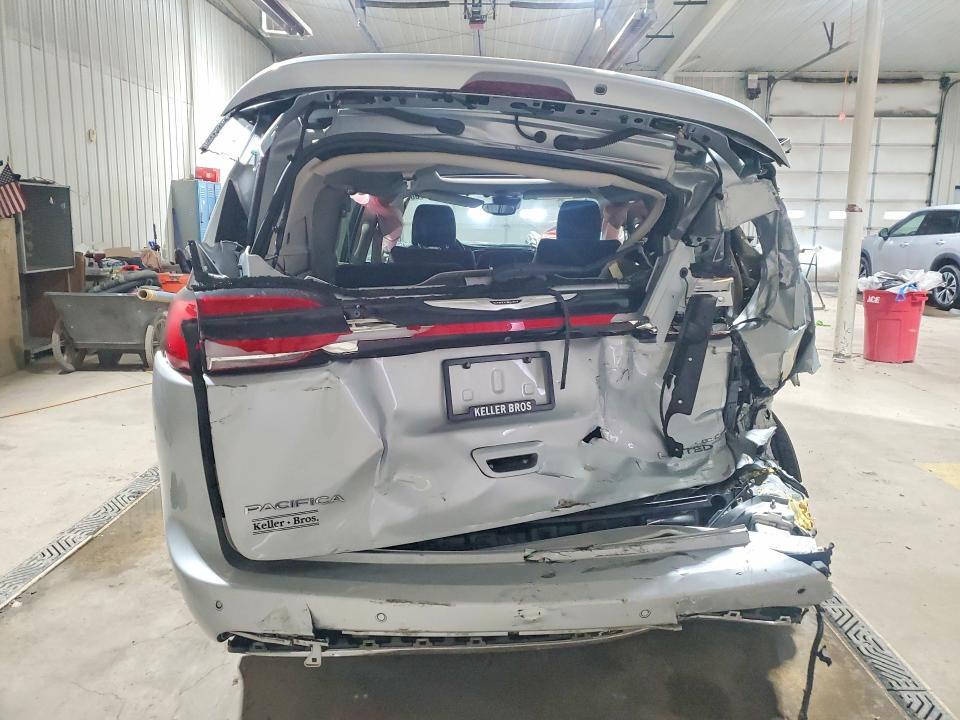 2022 CHRYSLER PACIFICA LIMITED — Фото 6 из 13