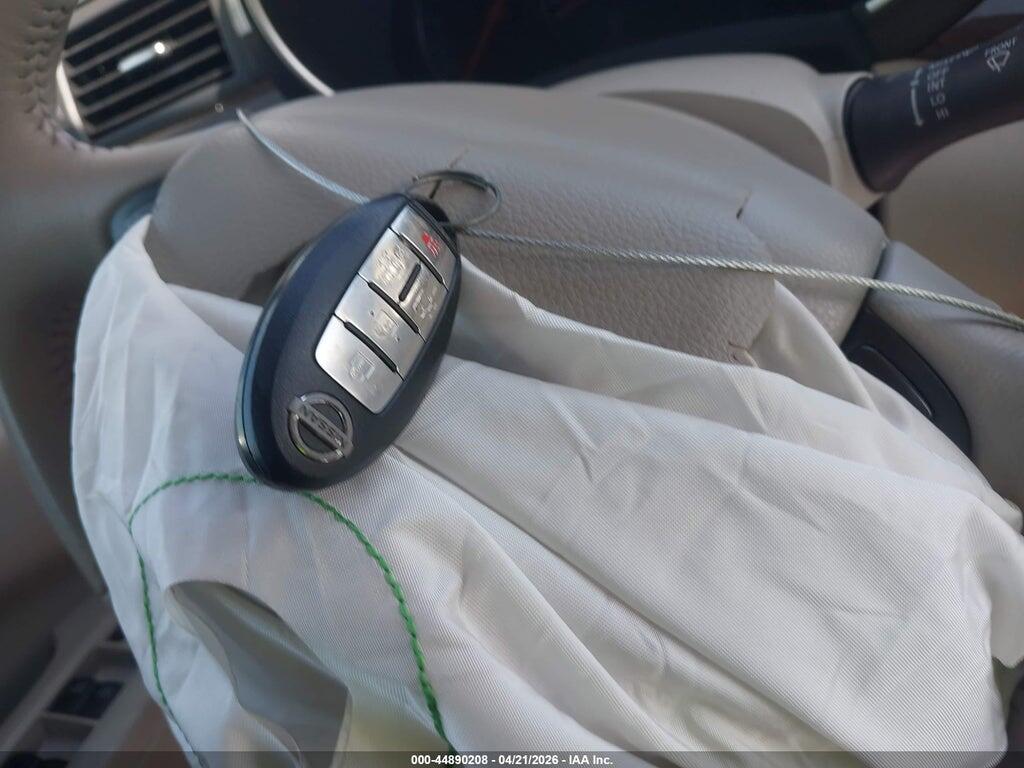 JN8AE2KP7F9125372 2015 NISSAN QUEST photo no. 11