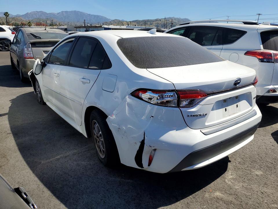 2020 TOYOTA COROLLA HYBRID LE — Фото 2 из 12